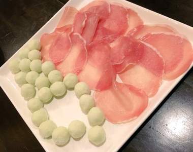 《果實冰球＋生火腿》話題的美味組合前提是你得先找到這種口味w
