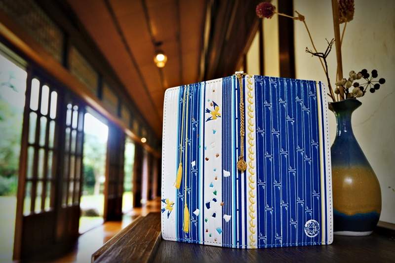 【开箱】职人技术之淬《刀剑乱舞-ONLINE-×浅草文库》友禅染牛皮手机保护套,绝美细腻到让人屏息的精湛手作工艺 - 图片18 【开箱】职人技术之淬《刀剑乱舞-ONLINE-×浅草文库》友禅染牛皮手机保护套,绝美细腻到让人屏息的精湛手作工艺