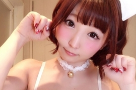 萌系AV女優《佐倉絆》全裸慶生 鮮奶油遮點點被愛犬狂舔到走光 萌系AV女優《佐倉絆》全裸慶生 鮮奶油遮點點被愛犬狂舔到走光