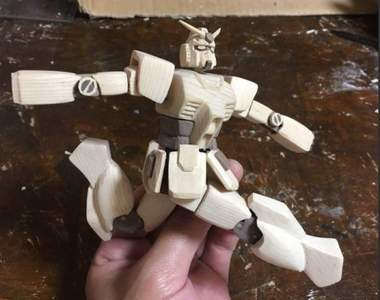 《木雕鋼彈》DIY手做還全關節可動也太強了吧