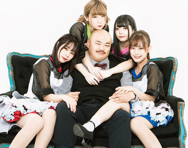 《炎上系偶像豆柴の大群》憤怒民眾投票開除變態製作人 衝銷量新招成功引爆話題