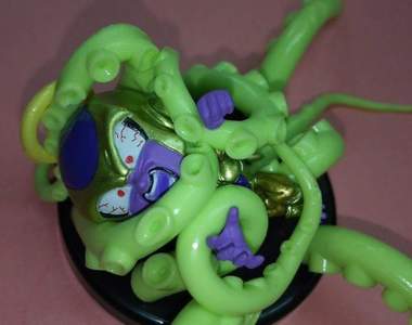 覺得興奮《觸手play扭蛋》當你發現觸手控的開關被打開的時候,就已經太遲惹XD