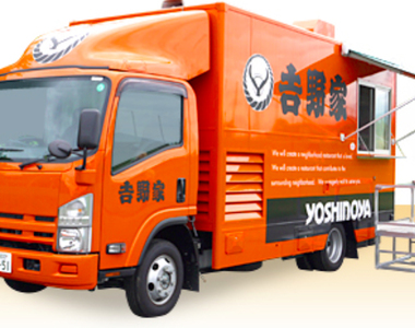 《做災民的生意挨罵了》吉野家餐車開進颱風災區 有人感謝也有人質疑怎麼能收錢？