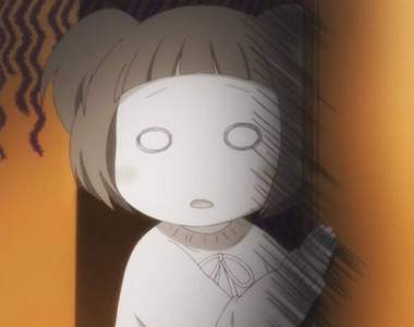 人生其實很難《素人與美女的化妝差別》整張臉都在弄也比不上正妹的一道口紅