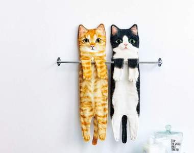 《身體超長的貓毛巾》完全再現抱起貓咪身體變超長的可愛模樣