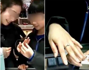 孝順兒子拿壓歲錢《買鑽戒孝敬母親》說羨慕之前先看這位媽媽如何回應