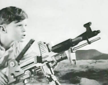 比瑞士刀還要屌的槍《Johnny Seven OMA》1964年集七種功能於一身的暢銷玩具