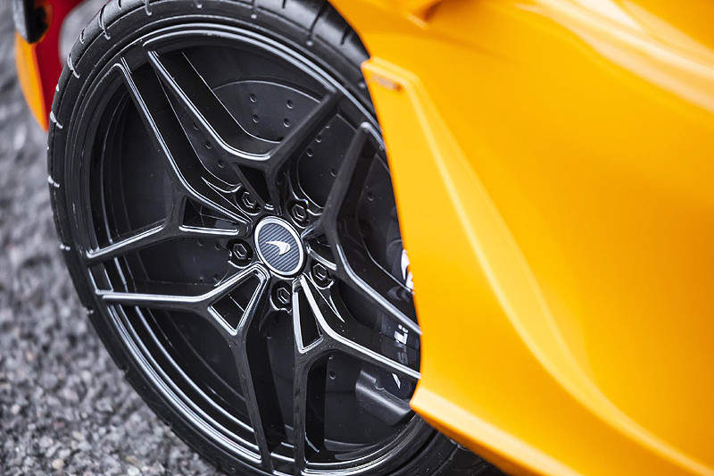 mclaren ride on 720s