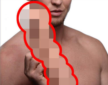 推主分享《將不要用的情趣商品活用的方法》有吸盤的那種假屌超好用我的老天鵝