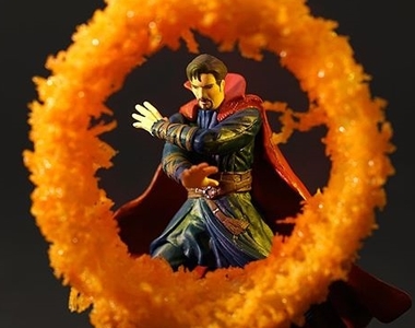 日本微型之神《田中達也》鏡頭下的奇幻世界「微型展2.0」來台灣了,珍珠奶茶飛碟登場