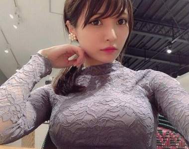 美女裸湯《似鳥沙也加》看見這樣的正妹我還不狂噴兩公升鼻血先❤