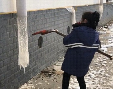 冬天清理《結冰的水管》為什麼要用O便來比喻啦...