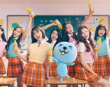 【有片】《TWICE 代言QOO》日網友反應「說好的鬼臉呢?」跟《橋本環奈》多學學啊~