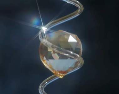 【有片】光彩奪目的《箱根玻璃之森美術館水晶紀念品》看著它轉我可以看上一整天都沒有問題