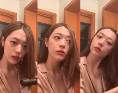 【有片】直播放送事故《雪莉直播中露點》單純美妝影片因為寬鬆睡衣直接春光外洩...