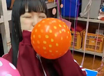 《吐槽畢業季照片廣告》女高中生口中吐氦氣?這就是為什麼女生聲音比較高…… 《吐槽畢業季照片廣告》女高中生口中吐氦氣?這就是為什麼女生聲音比較高……
