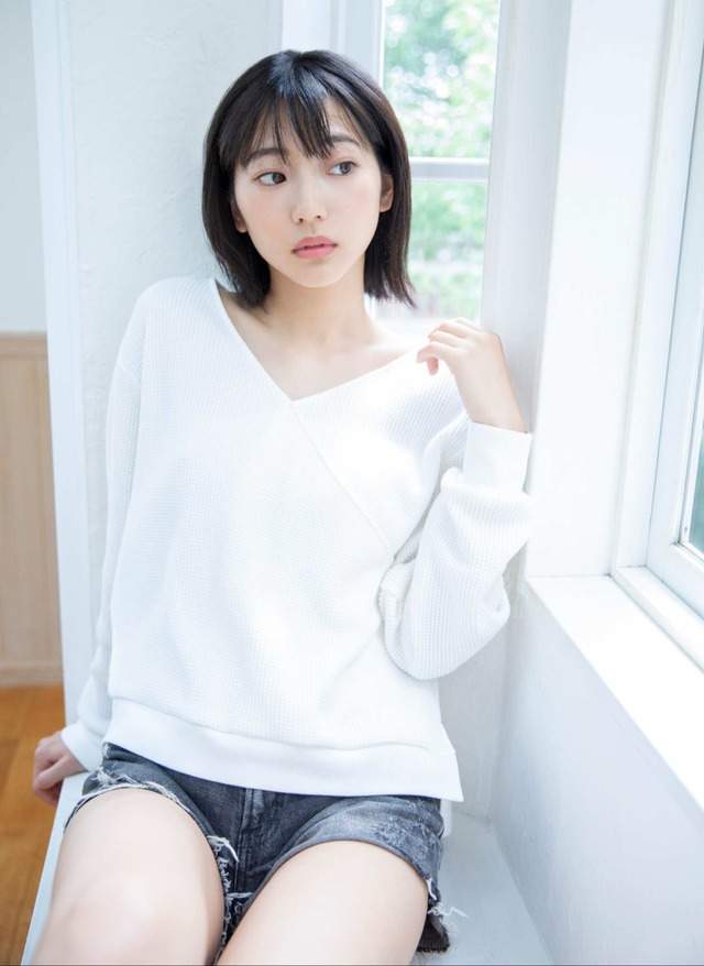 新しい王様《武田玲奈》喜欢她新日剧中可爱的粉红小护士扮相 - 图片10 新しい王様《武田玲奈》喜欢她新日剧中可爱的粉红小护士扮相