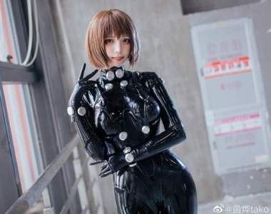 殺戮都市GANTZ:O《山咲杏》最能夠駕馭乳膠衣的Coser「菌燁TAKO」又來啦❤