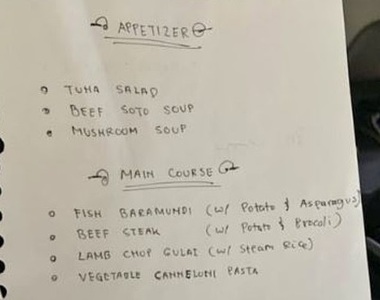 《網紅公開手寫菜單被告》商務艙收到手寫菜單 難道不是尊爵不凡嗎?