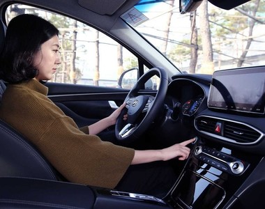 開車不用擔心忘記帶鑰匙 《Hyundai》將推出車輛指紋辨識解鎖功能