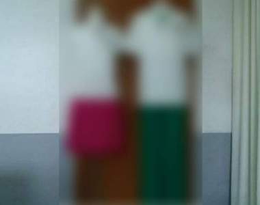 這間學校的《制服》被學生吐槽太醜了！醜到上網抱怨讓網友神到校名w