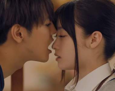 片寄涼太×橋本環奈咬鼻吻❤《午夜0時的吻》真人電影預告影像解禁
