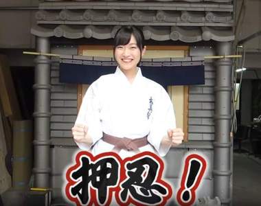 最能打的女性聲優《前島亞美》YT訂閱破10萬就破10片瓦回饋粉絲