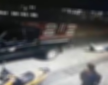 墨西哥好可怕《政見沒實現的市長被卡車拖行》不愧是養出世界級毒梟的國家...