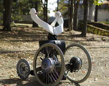 肢障者新福音《Toyota》展出五款創新助行裝置