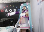 【有片】TAS2019攝影會高清美照《えなこ》Cosplay重現矢吹健太朗繪製的初音形象圖 【有片】TAS2019攝影會高清美照《えなこ》Cosplay重現矢吹健太朗繪製的初音形象圖