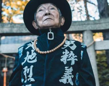 《時尚爺爺》與時尚無緣的鄉下爺爺，換穿孫子名牌潮服結果未免太帥氣❤