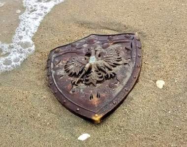 冒險即將開始《網友海邊散步發現勇者之盾》是因緣際會還是巧合就讓我們繼續看下去...