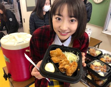 喜歡吃肉的女孩《武田玲奈》最新雜誌寫真3天2夜的函館旅行日記