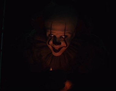 《牠:第二章》預告 看著你笑的阿罵 讓我忘記到底看了什麼......