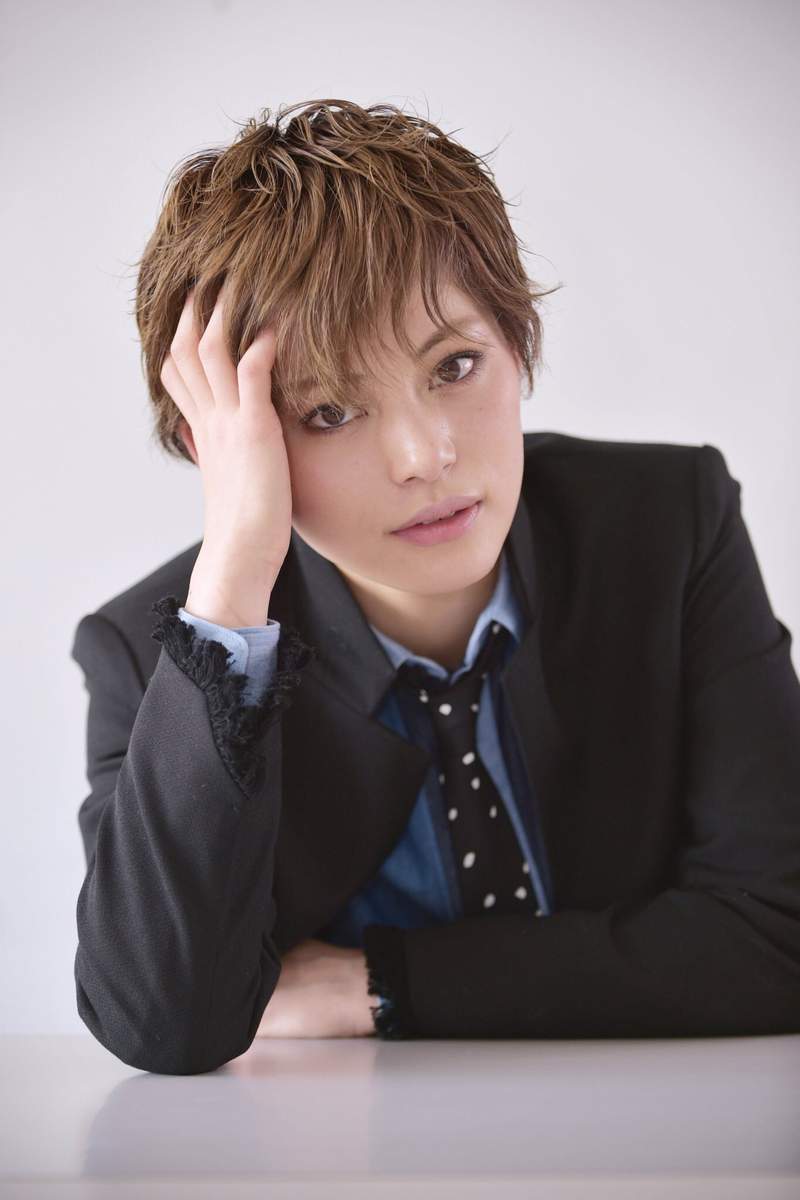 寶塚 Da Pump 音樂節目合演超美形男役 朝美絢 帥死一票觀眾 D