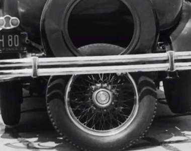 覺得神設計《方便倒車的第五個車輪》1933年當時汽車所使用的倒車入庫技術