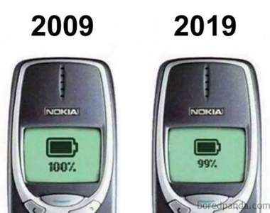 笑到並軌的《搞笑版10年挑戰》10年過去智障型手機的優勢依舊存在w