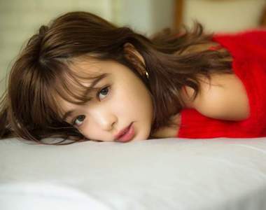 《最美形的辣妹女星》網友眼中少了濃妝也一樣正的真美女到底是？