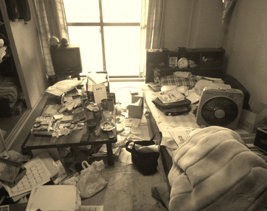 你中了幾項《孤獨死的7個共同點》我好幾樣都中了...難道我是孤獨死高危險群嗎Q口Q