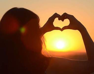 男同事找不到《打開女孩心房的密碼》女同事神回應說不是靠密碼是靠......