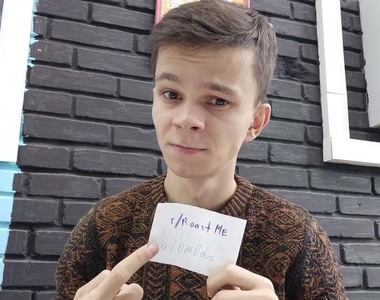 reddit酸人板《27歲娃娃臉工程師來求被酸》昨天剛被女友甩了心灰意冷......
