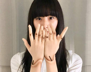 《球體關節手套》再加球體關節襪,完成女孩們變身娃的夢想❤