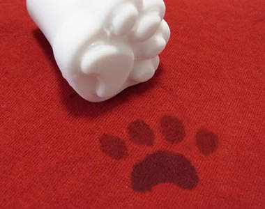 凡走過必留下貓腳印《貓肉球雨傘腳墊》超可愛雨天小物原來來自台灣的設計...