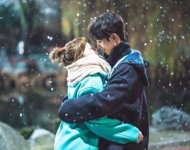 《初戀的最佳年紀》什麼年紀談戀愛最能明白當中的滋味呢?