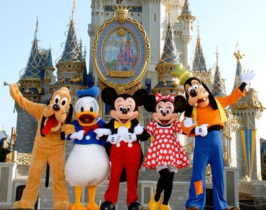 reddit話題《迪士尼員工希望你知道的事》原來想要小禮物是有訣竅的～