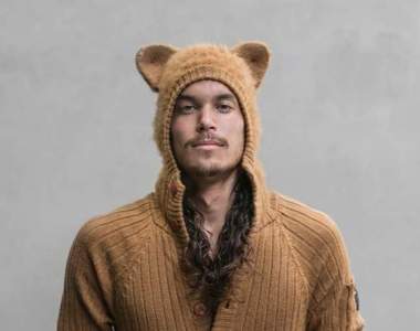 網友神搜最強防寒聖品《獸耳連身保暖毛衣》想要變得受歡迎就立馬穿上這個吧XD