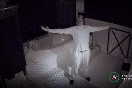 牌手打賭《斷網黑暗中關30天》結果輸掉的 不是被關起來那個... 牌手打賭《斷網黑暗中關30天》結果輸掉的 不是被關起來那個...