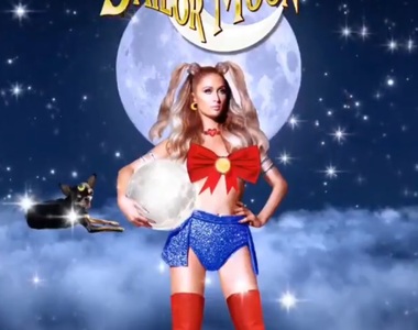 《芭莉絲希爾頓COS水手月亮》旁邊露娜竟然是狗cos的我笑了