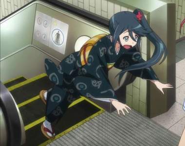 《小時候誤解的事》以為手扶梯到了盡頭沒有走下就會被一起捲進異次元空間...