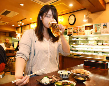 親爹傳授《喝酒七守則》世界通用的好方法感覺真是實用